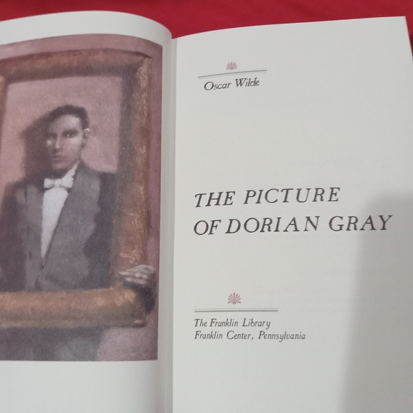 The Picture of Dorian Gray (Franklin Mystery) Hardback - Picture 2 of 6
